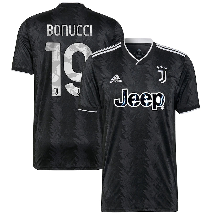 Leonardo Bonucci Juventus 19 Jersey - Kit Captain